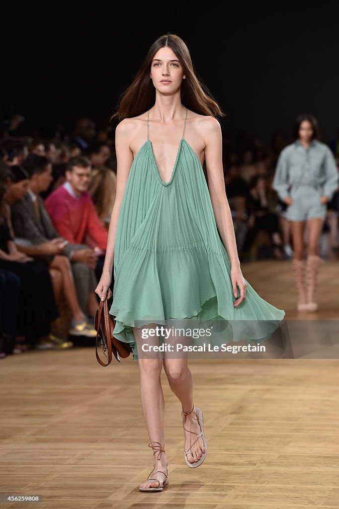 Chloe : Runway - Paris Fashion Week Womenswear Spring/Summer 2015