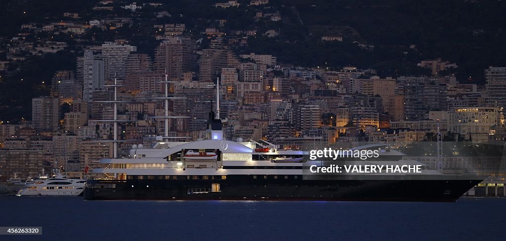 MONACO-YACHT-FEATURE