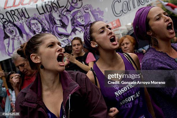 Women shout claiming for her abortion right during a demonstration supporting reproductive rights for women on September 28, 2014 in Madrid, Spain....