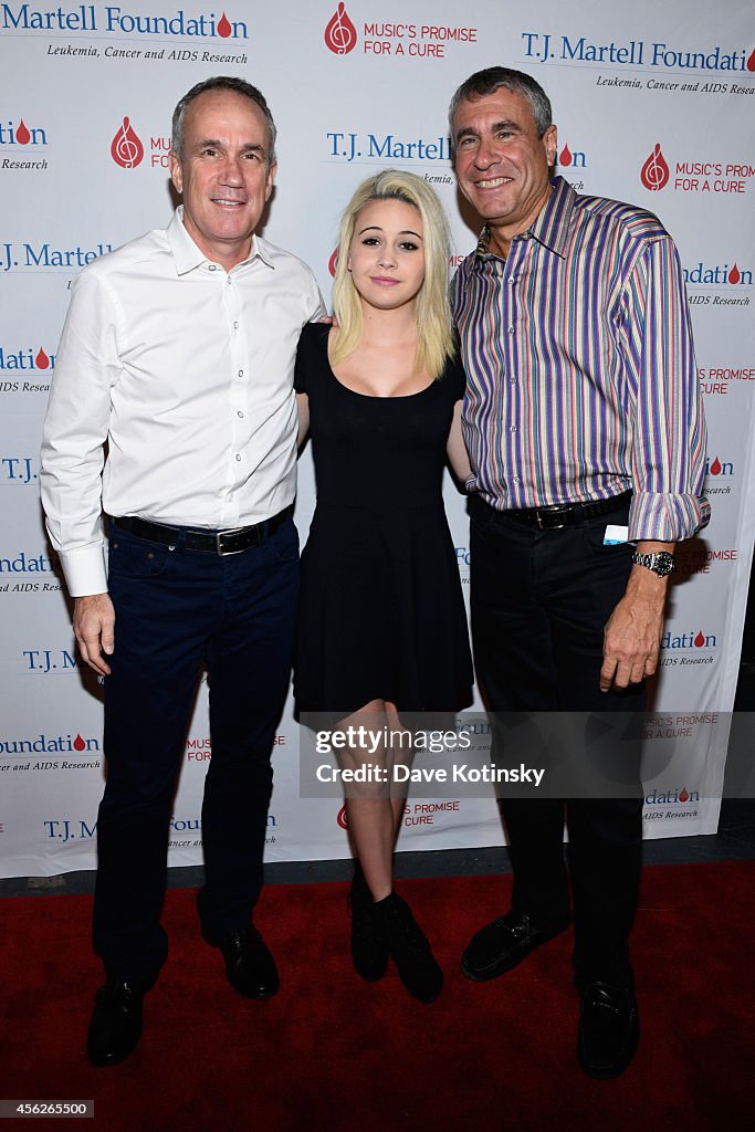 T.J. Martell Foundation's 15th Annual Family Day Honoring Tom Corson, President & COO Of RCA Records And His Family - Arrivals
