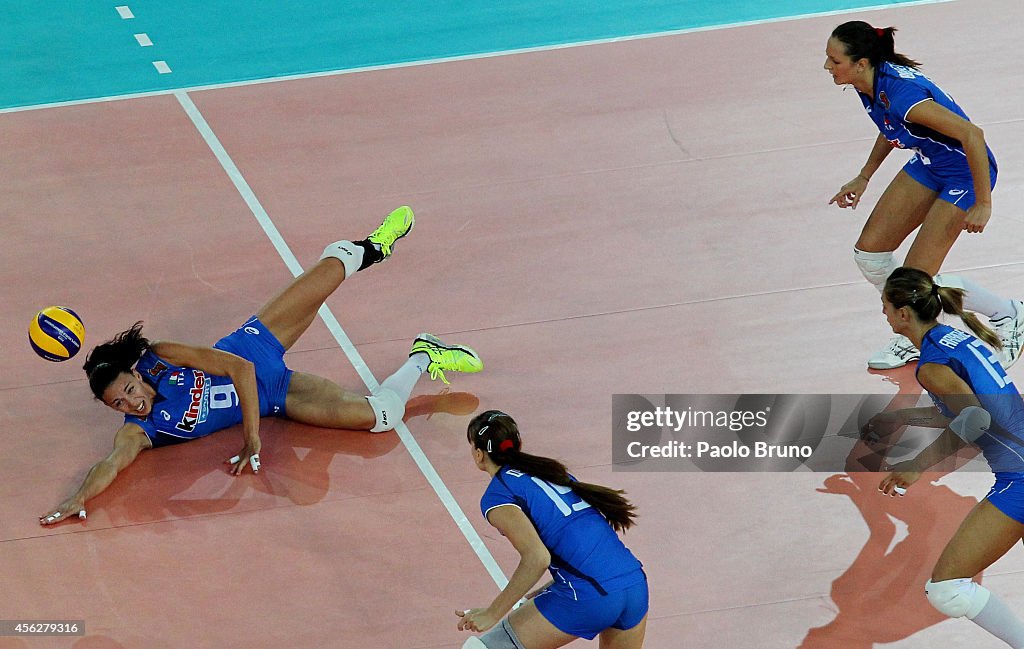 Italy v Dominican Republic - FIVB Women's World Championship