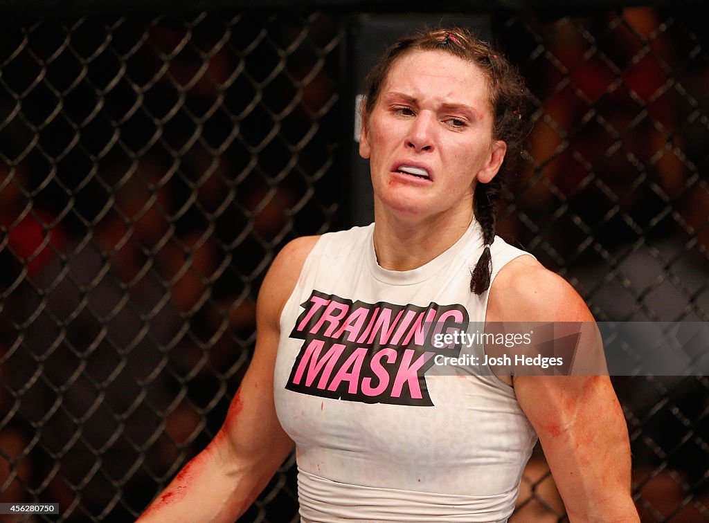 UFC 178 - Zingano v Nunes