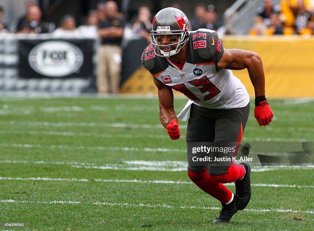 Tampa Bay Buccaneers v Pittsburgh Steelers