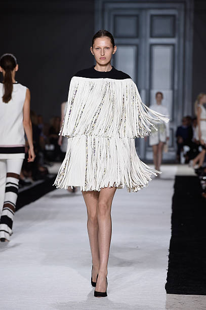 FRA: Giambattista Valli : Runway - Paris Fashion Week Womenswear Spring/Summer 2015