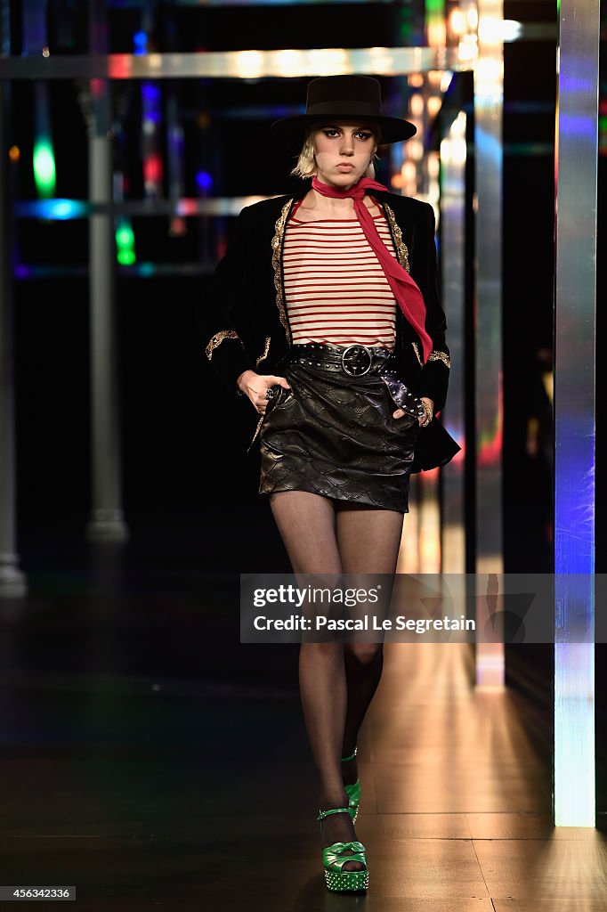 Saint Laurent : Runway - Paris Fashion Week Womenswear Spring/Summer 2015