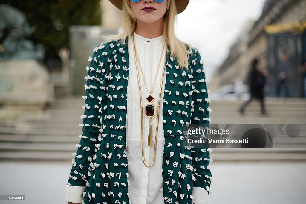 Street Style - Paris Fashion Week, Womenswear S/S 2015 : September 29th