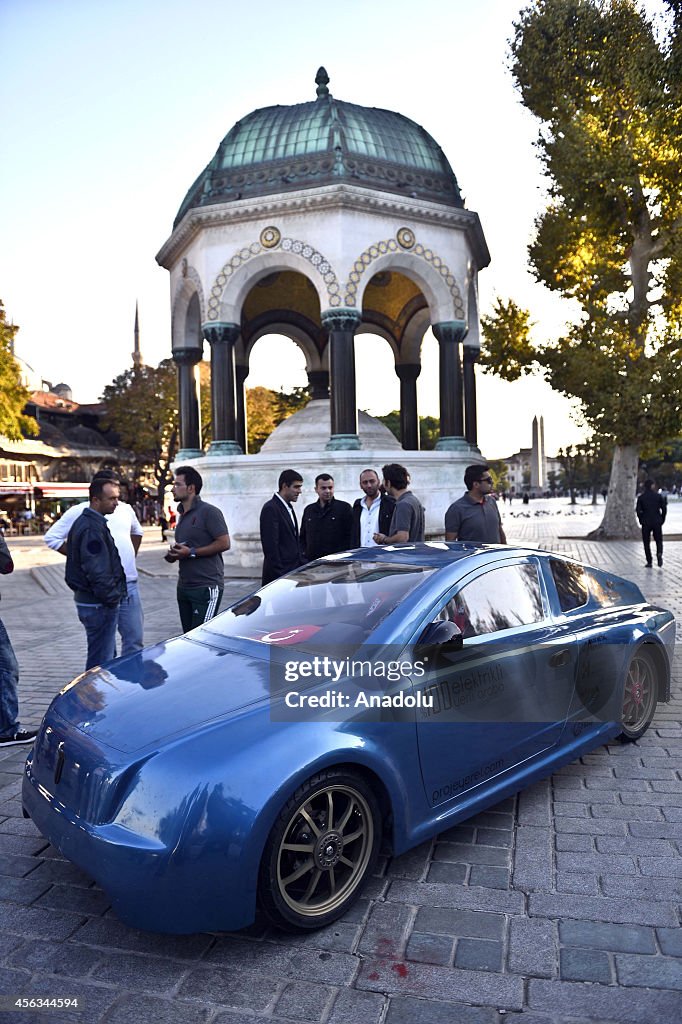 Istanbul University's students produce electric car