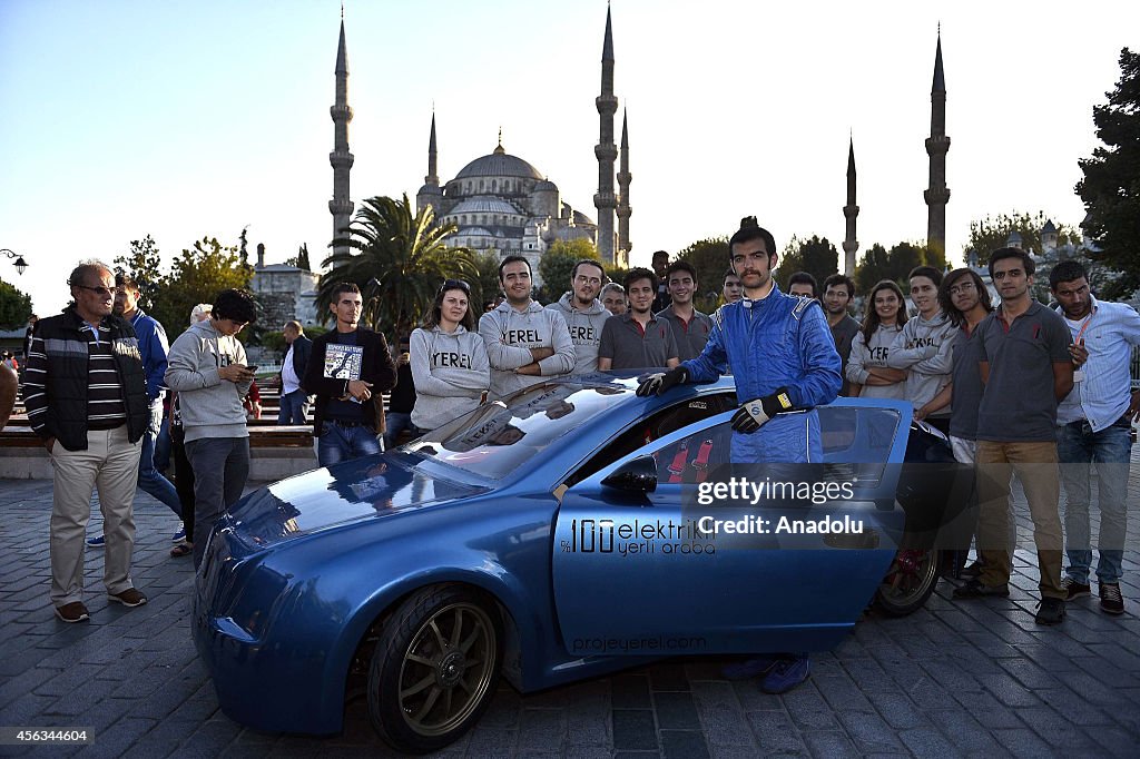 Istanbul University's students produce electric car
