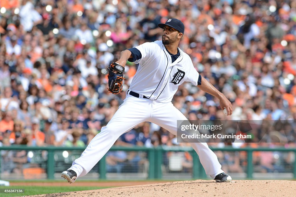 Minnesota Twins v Detroit Tigers