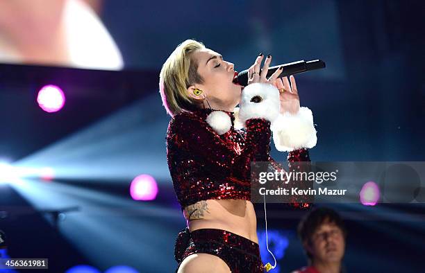 Miley Cyrus performs onstage during Z100's Jingle Ball 2013, presented by Aeropostale Madison Square Garden on December 13, 2013 in New York City.