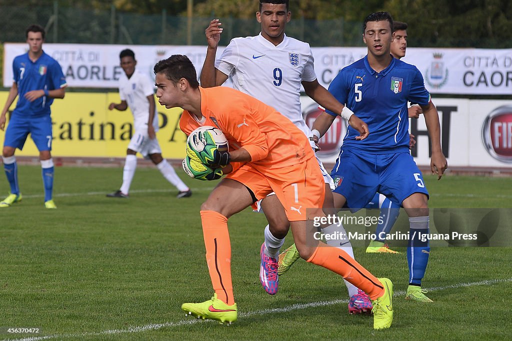 Italy U18 v England U18