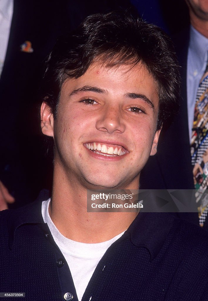 Sega of America, Inc. Celebrates the Launch of Its New Video Game "Sonic the Hedgehog 2" for Sega Genesis and Game Gear