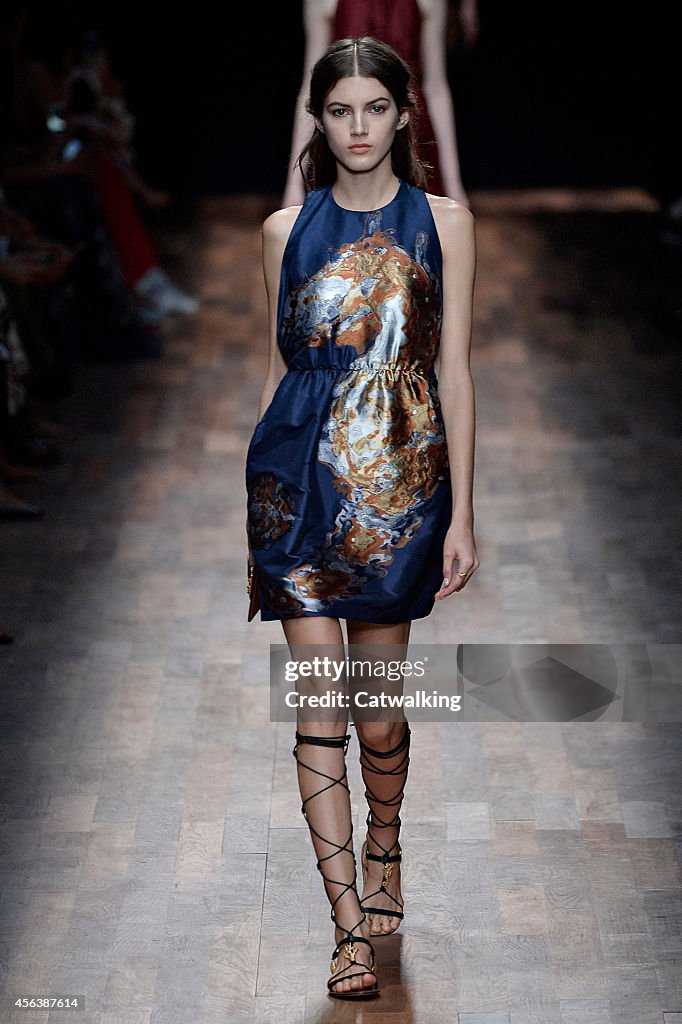 Valentino - Runway RTW - Spring 2015 - Paris Fashion Week