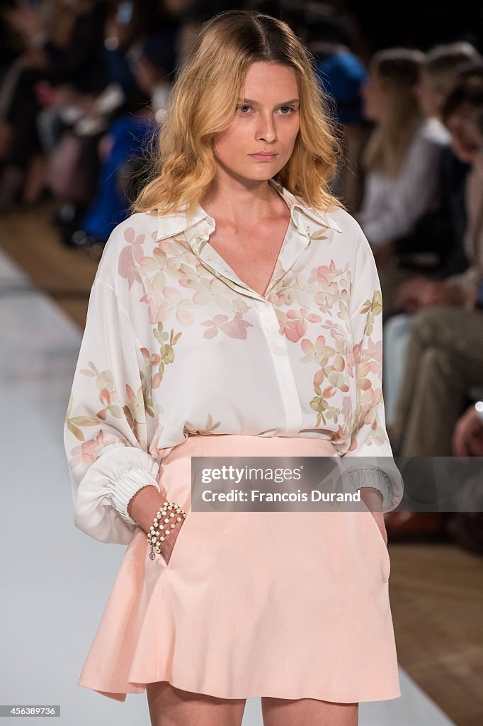 Valentin Yudashkin : Runway - Paris Fashion Week Womenswear Spring/Summer 2015