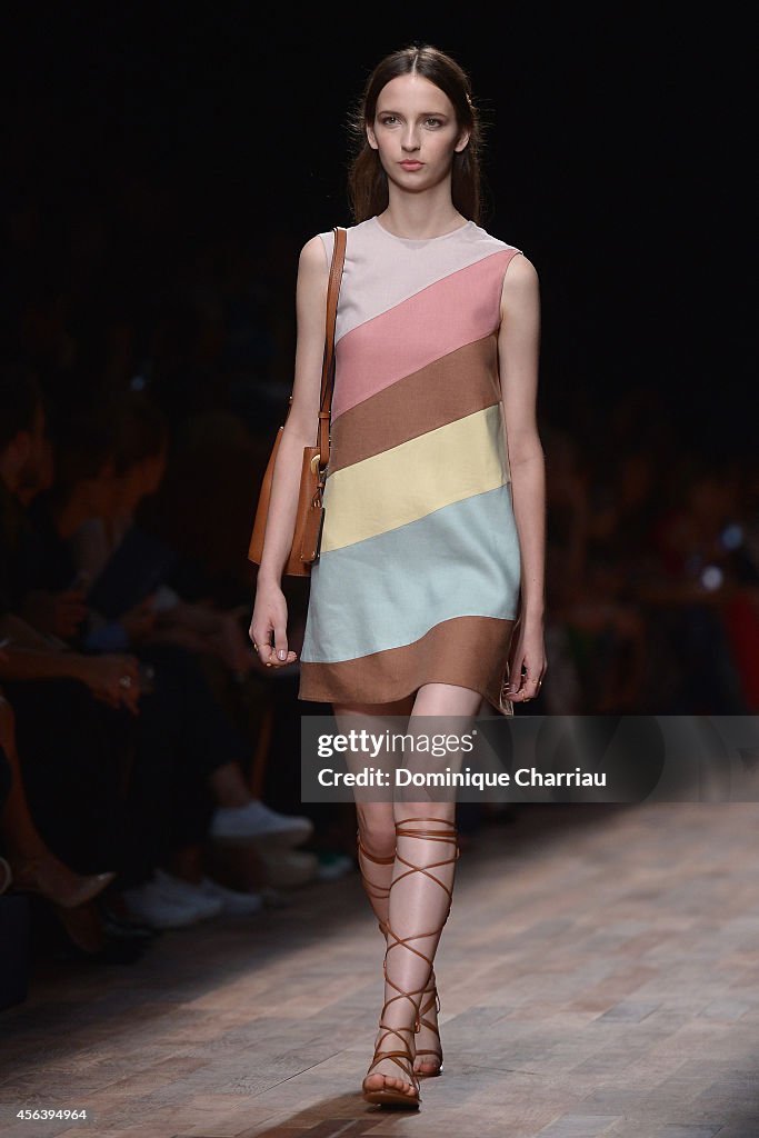 Valentino : Runway - Paris Fashion Week Womenswear Spring/Summer 2015