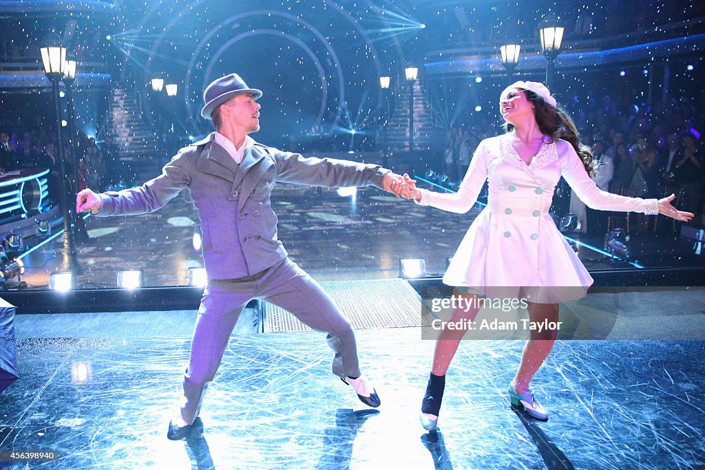 ABC's "Dancing With the Stars" - Season 19 - Week Three