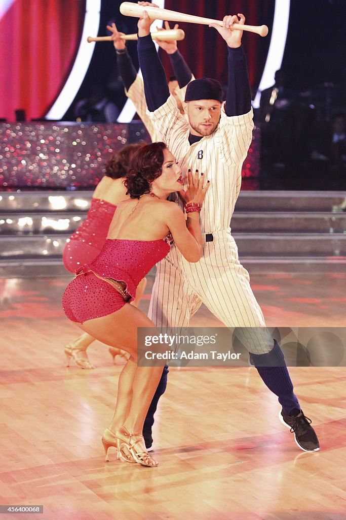 ABC's "Dancing With the Stars" - Season 19 - Week Three