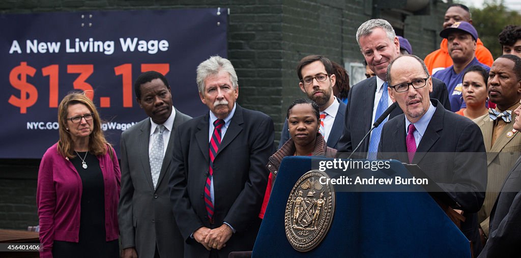 Mayor De Blasio Announces Executive Order Raising Living Wage