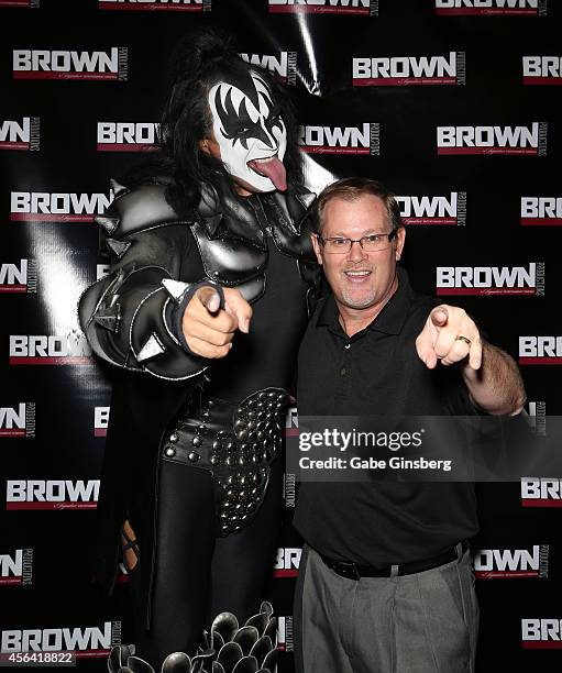 Gene Reyes Photos and Premium High Res Pictures - Getty Images