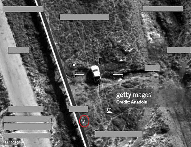Mod Target Plane Mod Target Photos and Premium High Res Pictures - Getty Images