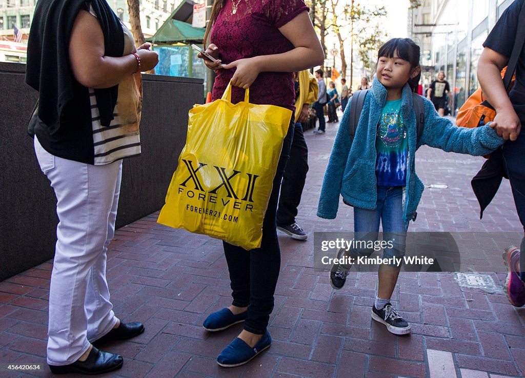 State Of California Bans Use Of Plastic Bags