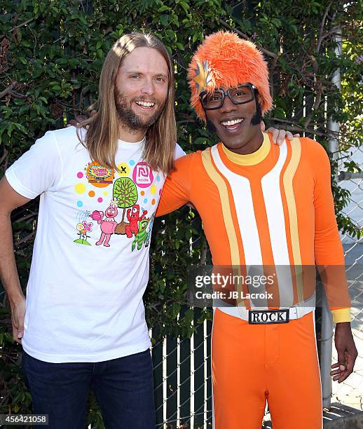 33 Maroon 5s James Valentine And Members Of Guster Join Dj Lance Rock And  The Colorful Cast Of Yo Gabba Gabba Photos & High Res Pictures - Getty  Images