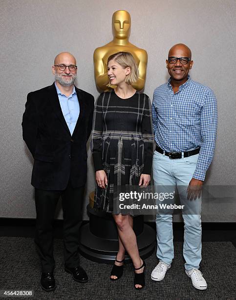 Daily News Entertainment Columnist Joe Neumaier, actress Rosamund Pike and NY Program Director attend an official Academy members screening of "Gone...