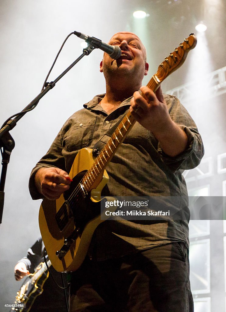 Pixies In Concert - San Francisco, CA