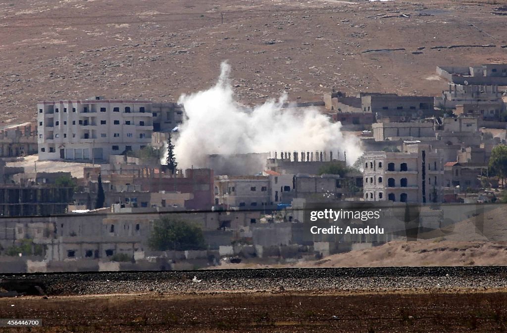 Clashes between ISIL and Kurdish troops in Syria