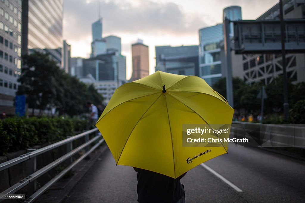 Sit In Protest Continues In Hong Kong Despite Chief Executive's Calls To Withdraw