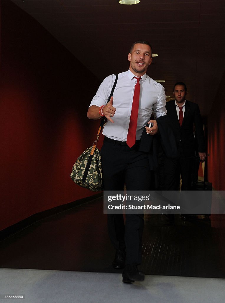 Arsenal FC v Galatasaray AS - UEFA Champions League