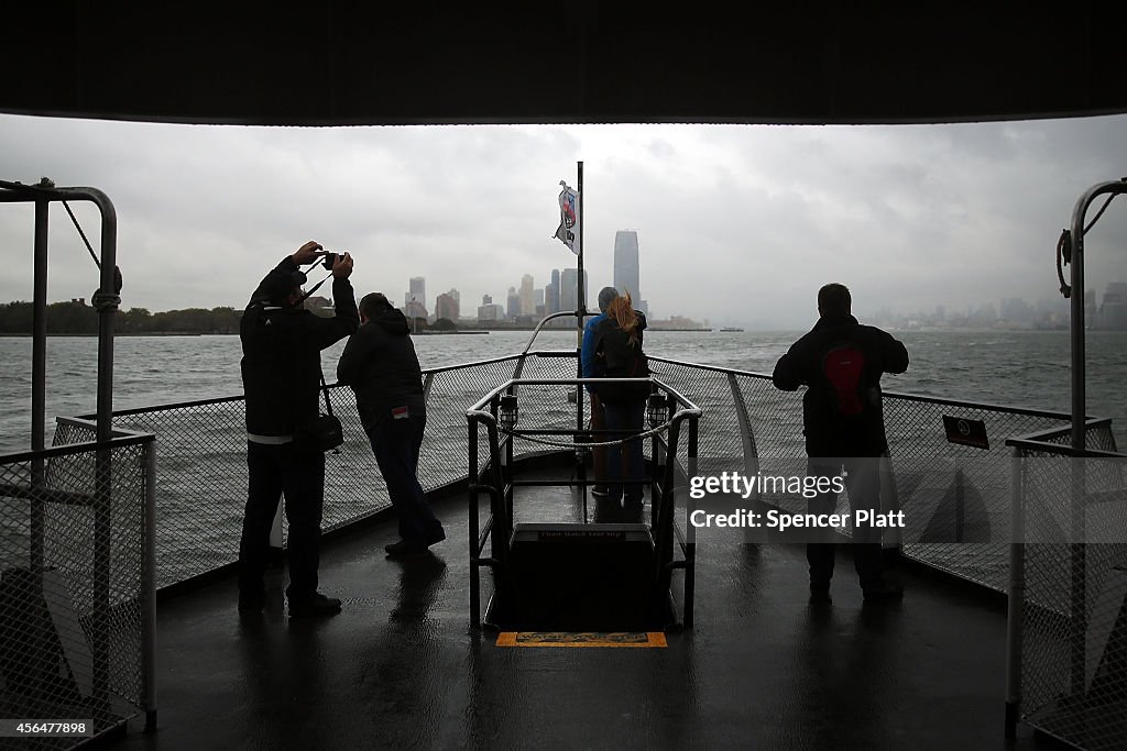 Gloomy, Rainy Weather Descends On New York City