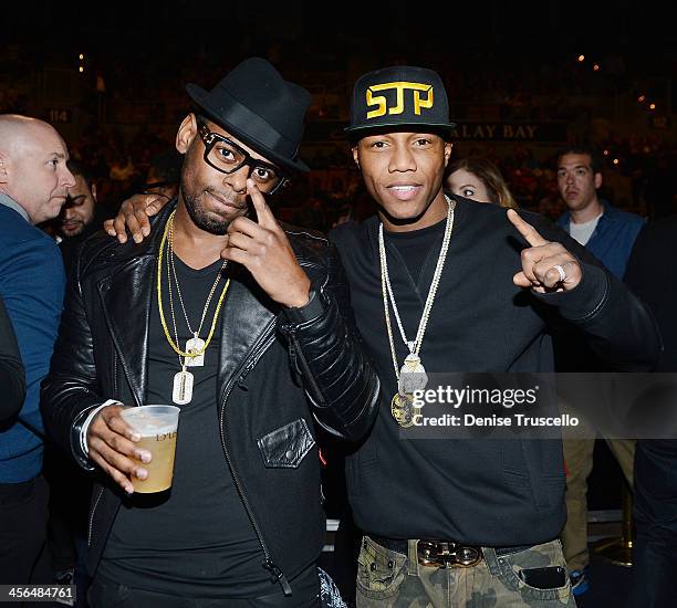 Jay Z Vip Riser 51 Riser At Jay Z Magna Carter Tour Las Vegas Stock Photos, High-Res ...