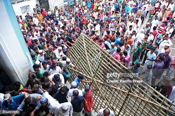 Tabarak Camera Tabarak Photos and Premium High Res Pictures - Getty Images