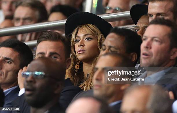 Beyoncé And Paris Photos and Premium High Res Pictures - Getty Images