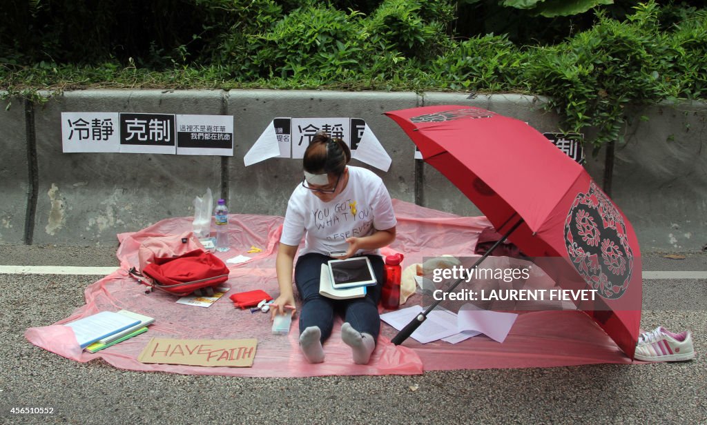 TOPSHOT-HONG KONG-CHINA-POLITICS-DEMOCRACY