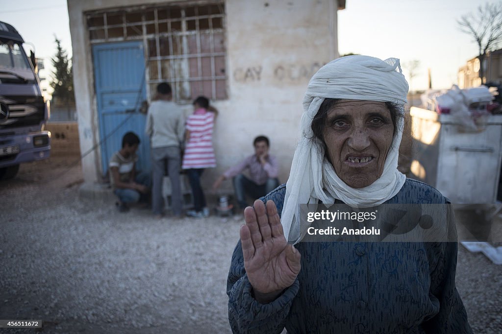 Syrian Kurdish refugees hold on life in Turkey's Sanliurfa
