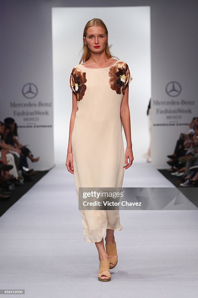 Alejandra Quesada - Mercedes-Benz Fashion Week Mexico Spring/Summer 2015