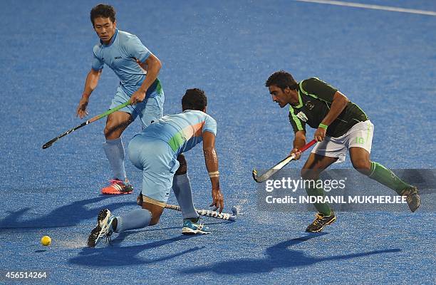 Pakistan Rasolo Gurbaj Photos and Premium High Res Pictures - Getty Images
