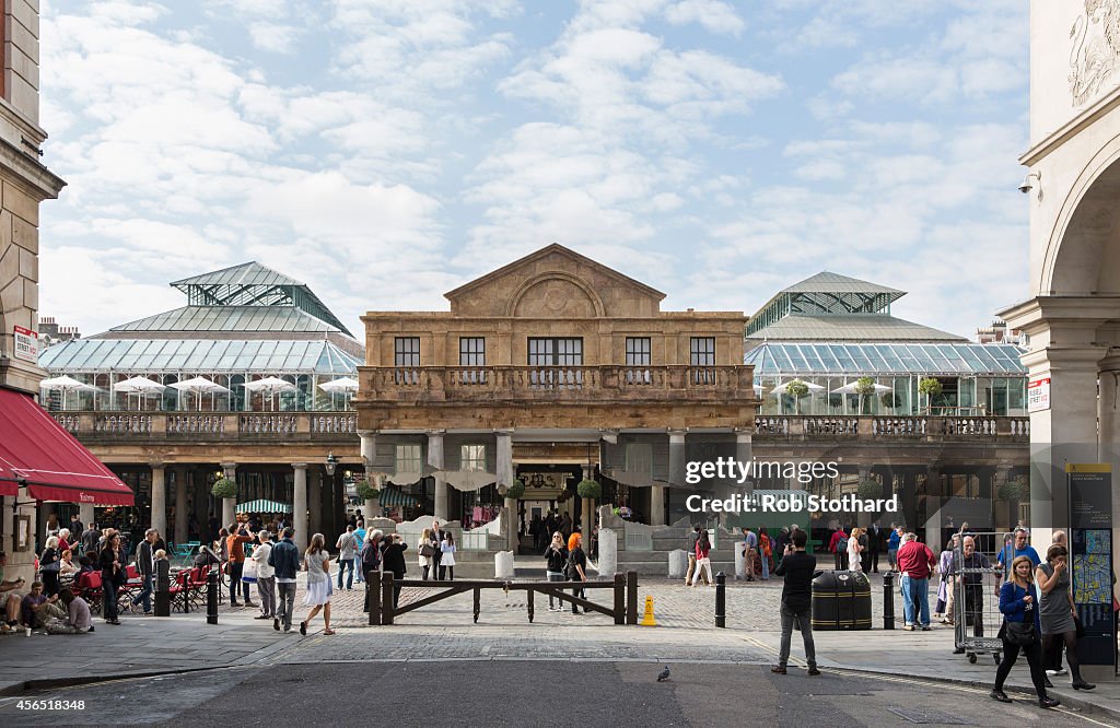 Artist Alex Chinneck Installation In Covent Garden