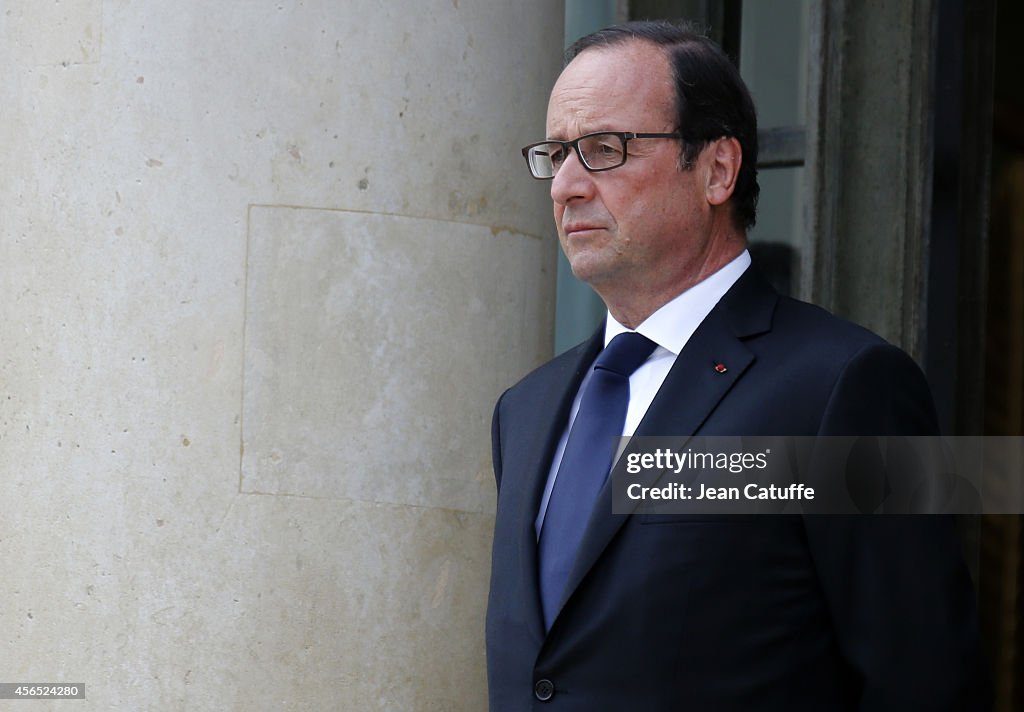 French President Francois Hollande Meets Alexander Stubb, Prime Minister of Finland At L'Elysee Palace