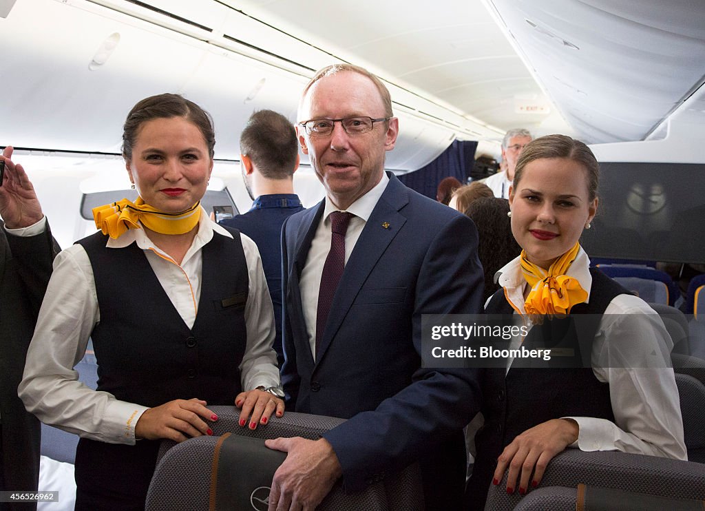 Deutsche Lufthansa AG Unveil New Premium Economy Class