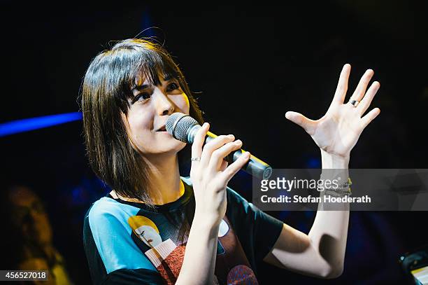 Dictatuur dood bloeden 25 Alice Sara Ott And Francesco Tristano Perform At Yellow Lounge In Berlin  Photos and Premium High Res Pictures - Getty Images