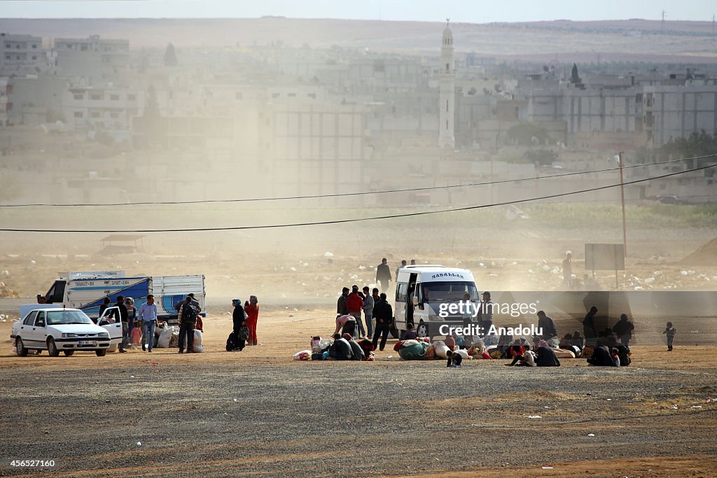 Syrian Kurds take shelter in Turkey's Sanliurfa