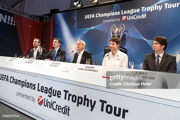 Michael Gigerl, Bank Austria Board Member Robert Zadrazil, UEFA Ambassador Michael Konsel, UEFA Ambassador Mark van Bommel and UEFA Media & PR...