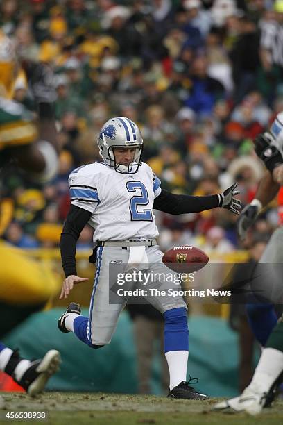 Nick Harris of the Detroit Lions punts the ball away during a game against the Green Bay Packers on December 17, 2006 at Lambeau Field in Green Bay,...