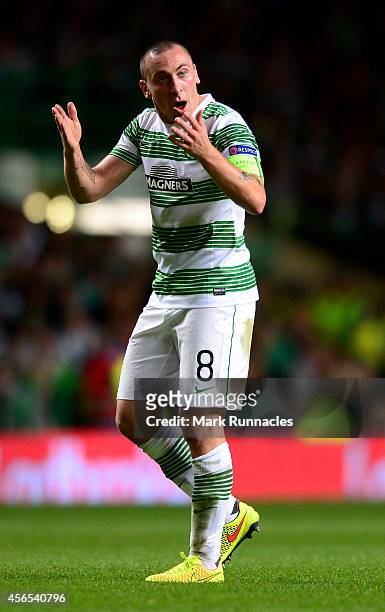 Scott Brown of Celtic urges his team forward during the UEFA Europa League group D match between Celtic and Dinamo Zagreb at Celtic Park on October...