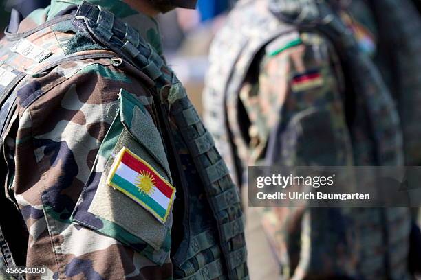 Training of Peshmerga soldiers on the antitank weapon Milan in the Infantry School Hammelburg. The Coats of Arms of Kurdistan and Germany on the...