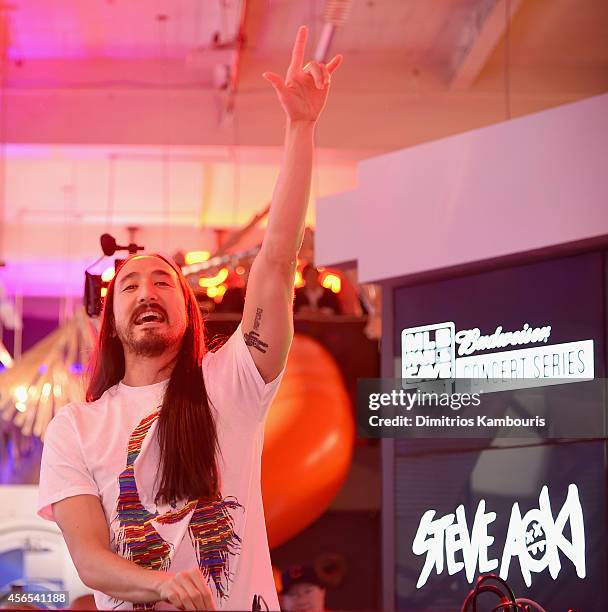 Steve Aoki performs during The MLB Fan Cave Concert Series Presents: Steve Aoki at MLB Fan Cave on October 2, 2014 in New York City.