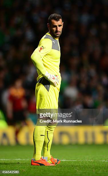 Dinamo Zagreb goalkeeper Eduardo looks on during the UEFA Europa League group D match between Celtic and Dinamo Zagreb at Celtic Park on October 02,...